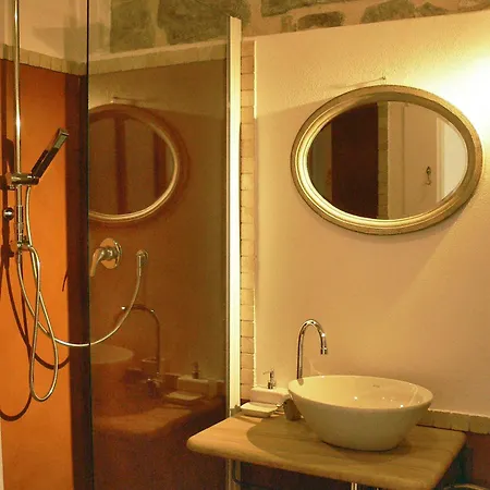Terra - Stanza Viaggio Bed & Breakfast Carloforte (Isola di San Pietro)