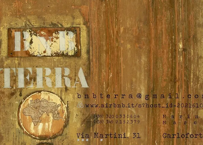 Terra - Stanza Viaggio Bed and breakfast Carloforte (Isola di San Pietro)